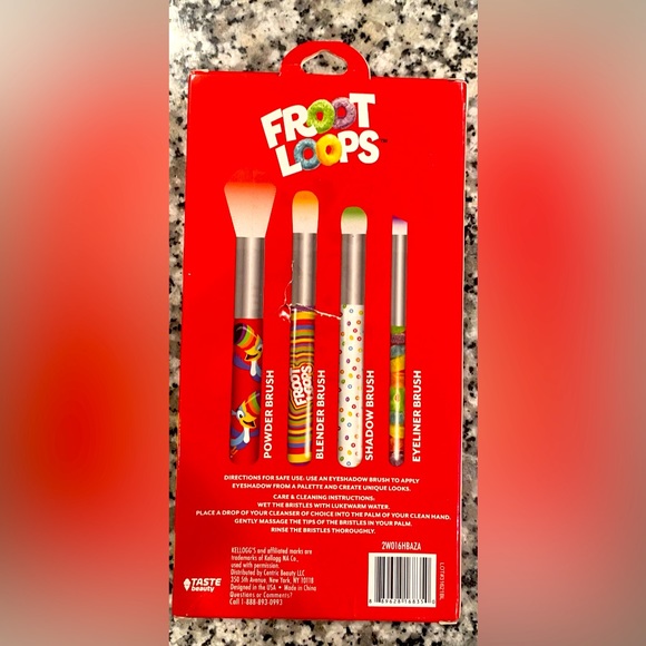 Froot Loops Makeup Brush Set - Picture 5 of 5